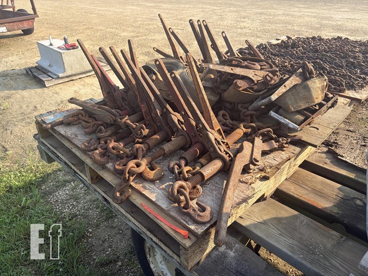 equipment-chains-binders-image-1
