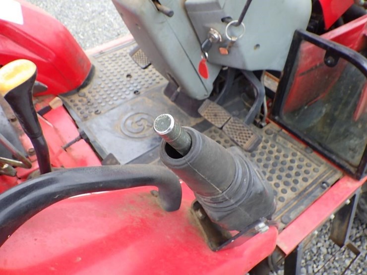 century-3647-tractor-loader-image-23