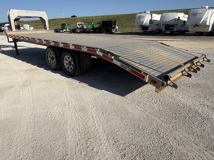 2022-eby-aluminum-gooseneck-trailer-image-7