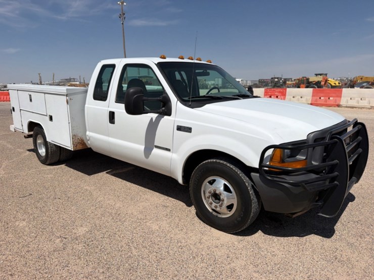 2001-ford-f350-image-3