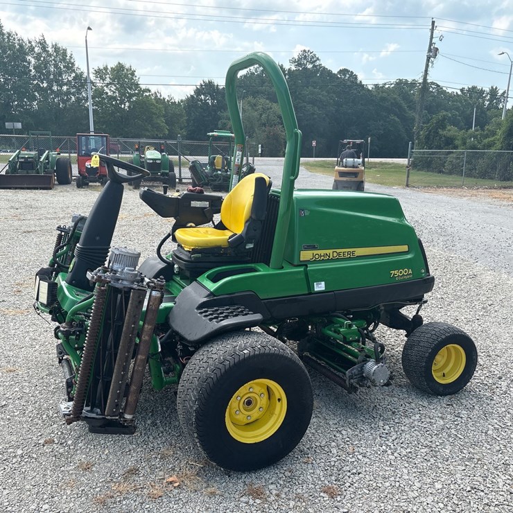 2016 JOHN DEERE 7500A