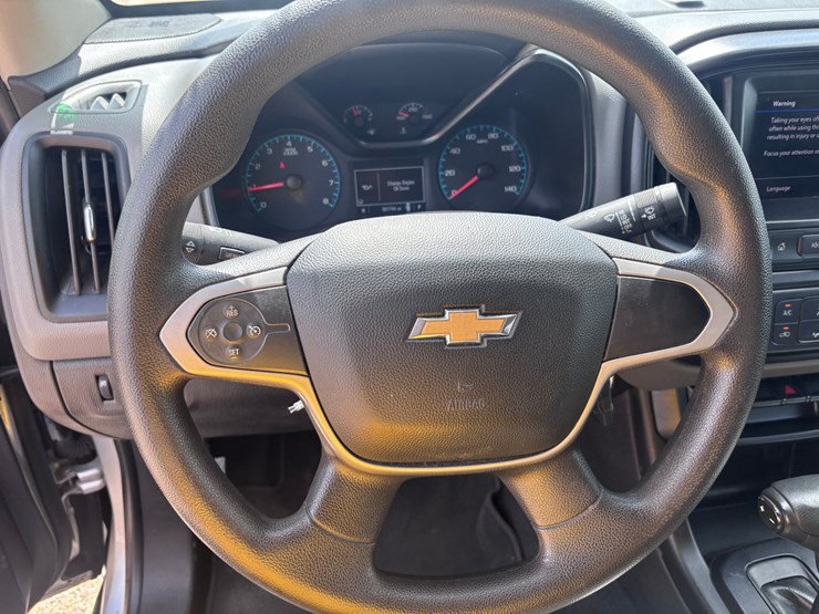 2020-chevrolet-colorado-image-12