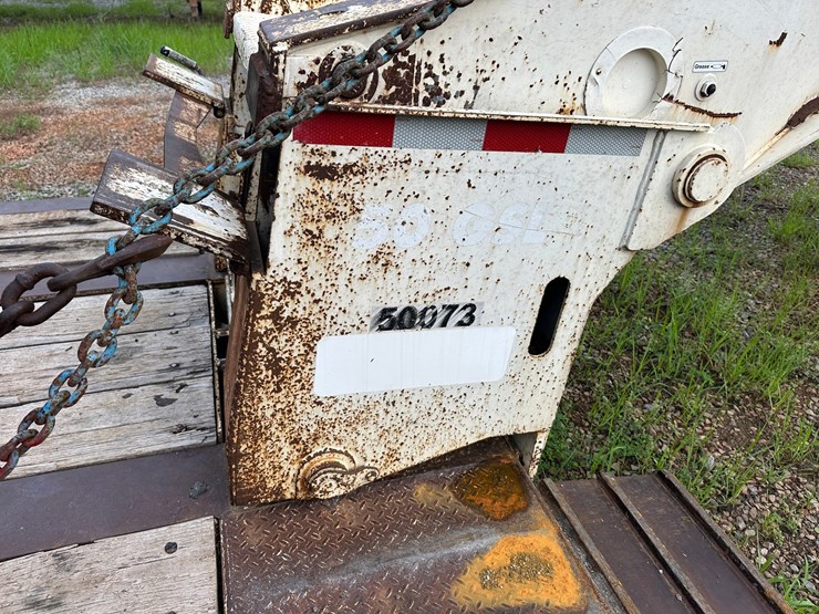 #4525-•-2010-eager-beaver-50-gsl-tri-axle-lowboy-image-22