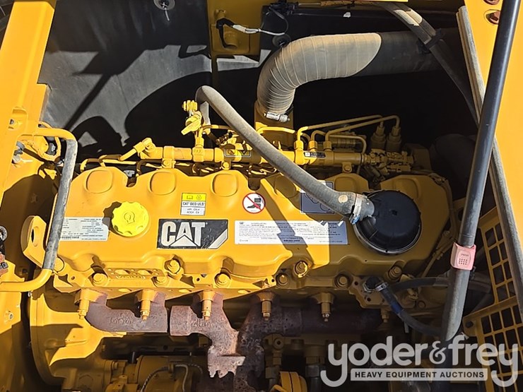 2019-caterpillar-336-image-66