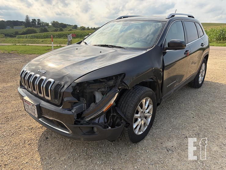 2015-jeep-cherokee-limited-image-1