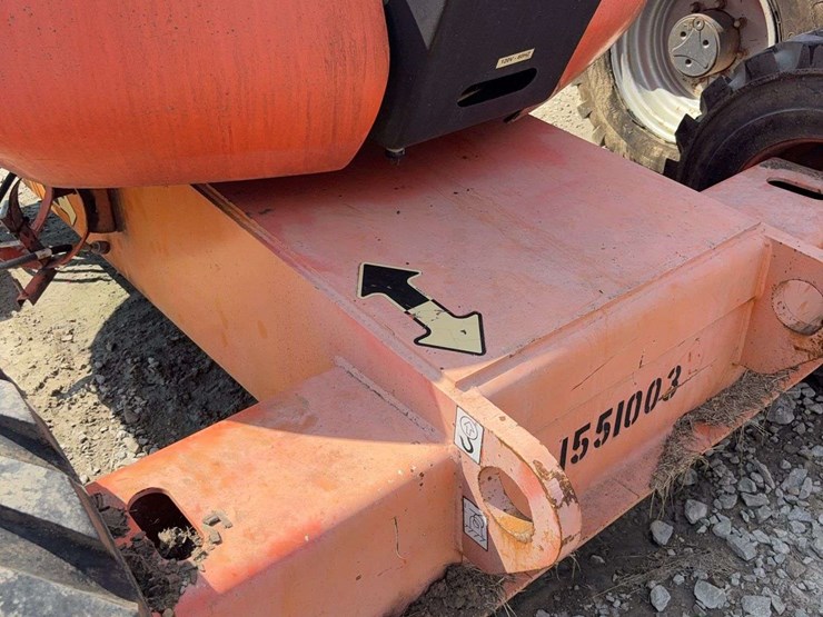 2000-jlg-600a-image-22
