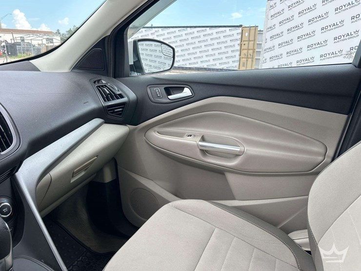 2014-ford-escape-image-20