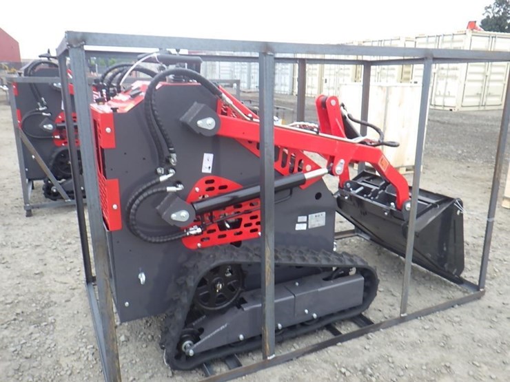 2026-agt-ysrt14-skid-steer-tracked-loader-image-3