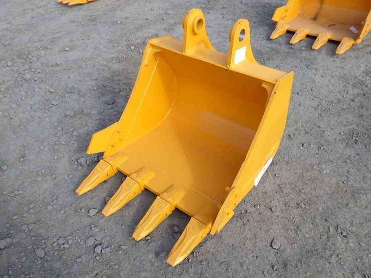 caterpillar-305-image-1
