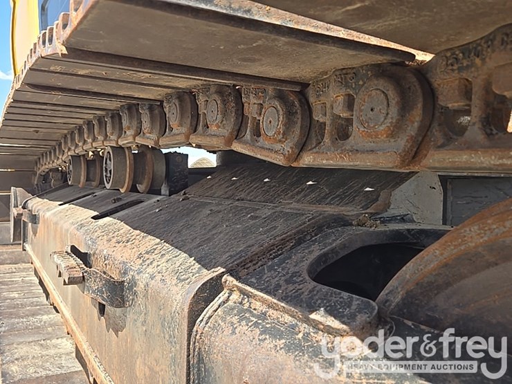 caterpillar-336-image-17
