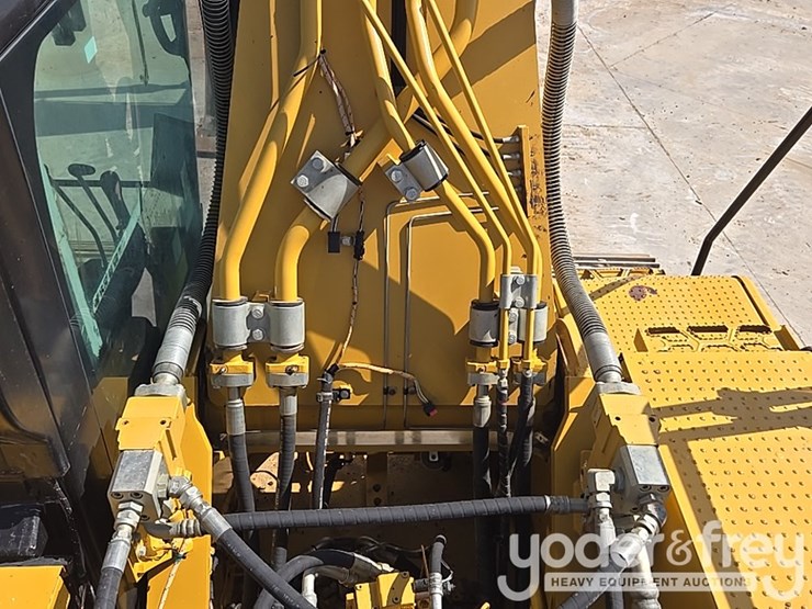 caterpillar-336-image-52