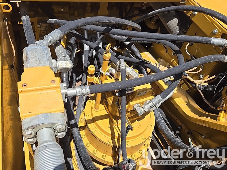 caterpillar-336-image-47