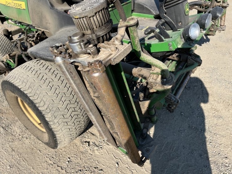 2014-john-deere-8500-image-13