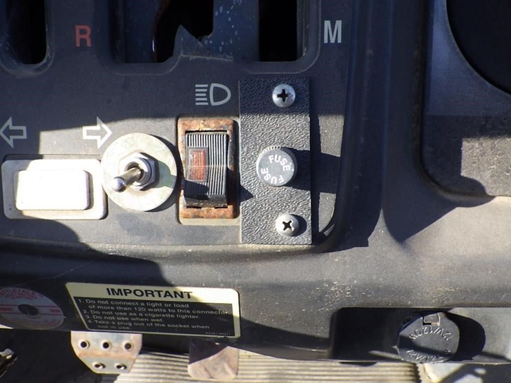kubota-rtv900-image-15