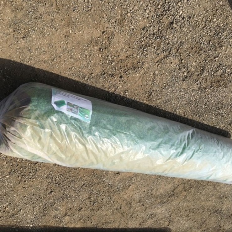 6.6ft x 49.2ft Roll of Unused Artificial Turf,