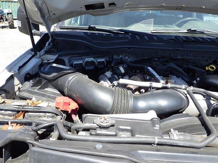 2019-ford-f550-image-23