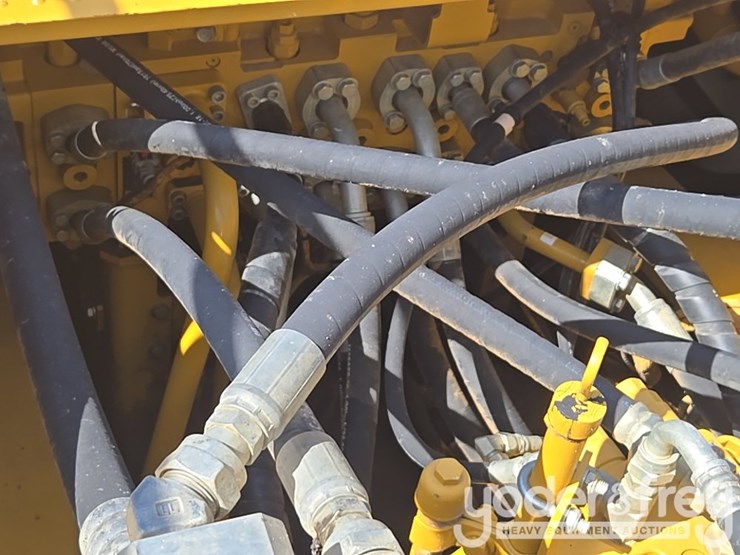 caterpillar-336-image-48