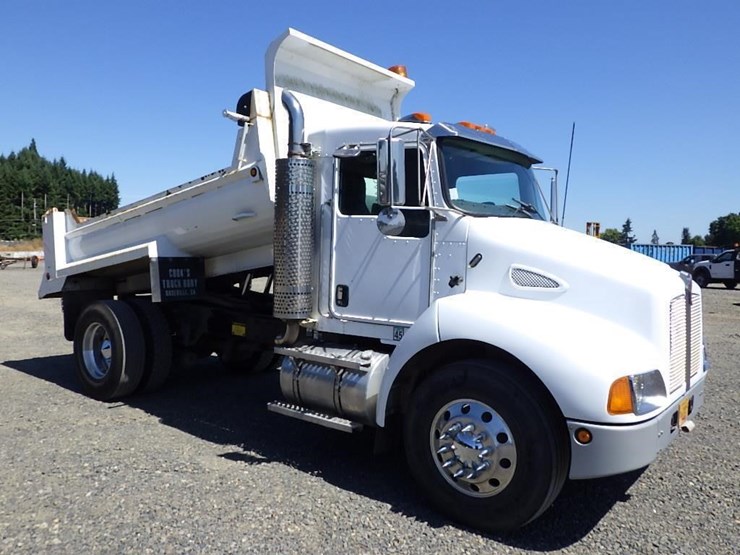2006-kenworth-t300-image-7