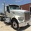 2020-peterbilt-567-image-3