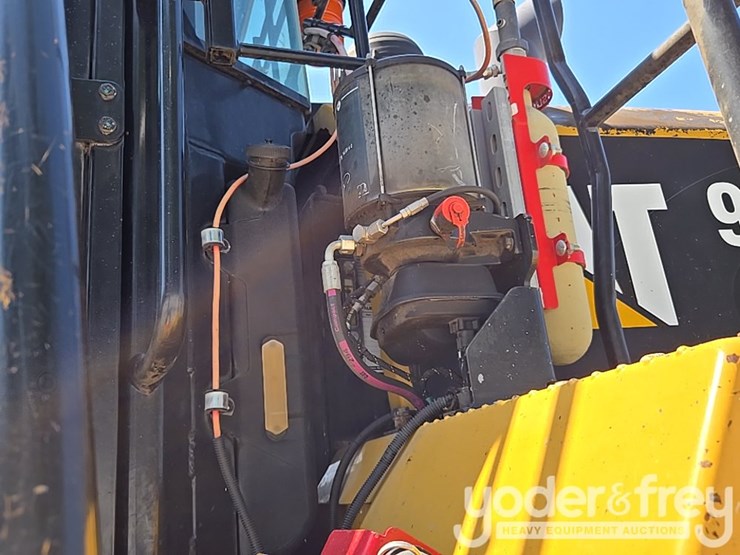 2019-caterpillar-950m-image-22