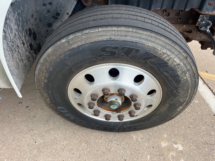 2012-international-durastar-4400-image-11