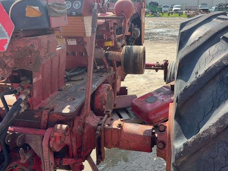 case-ih-560-image-12