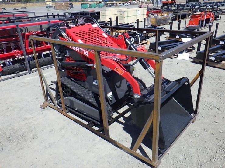 2026-agt-ysrt14-skid-steer-tracked-loader-image-4