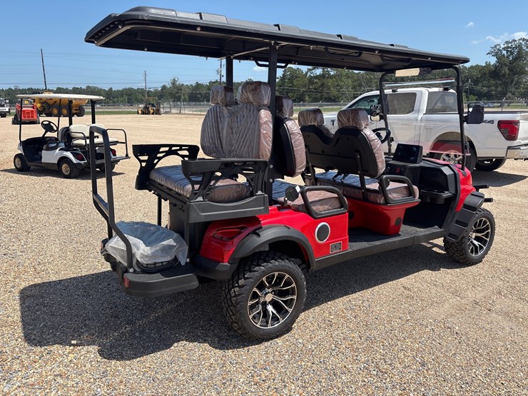 #82-•-2026-6-seat-off-road-golfcart-image-3