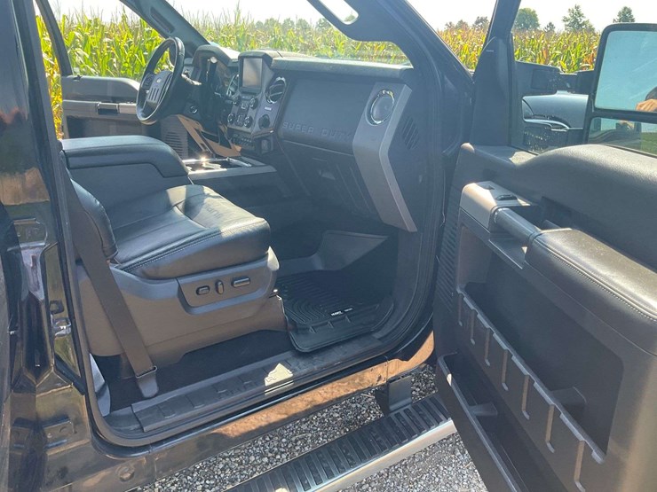 2016-ford-f250-lariat-image-23