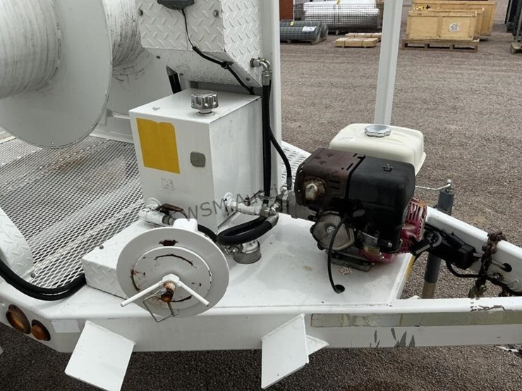 2004-az-aerial-reel-trailer-image-11