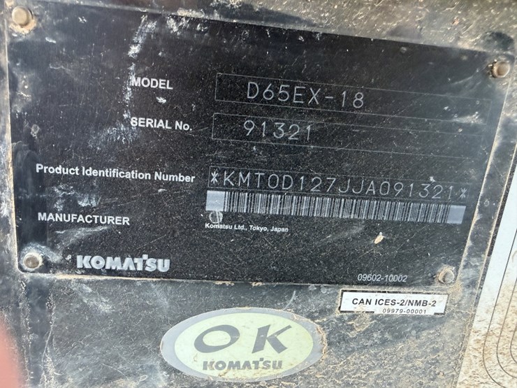 komatsu-d65ex-18-image-14