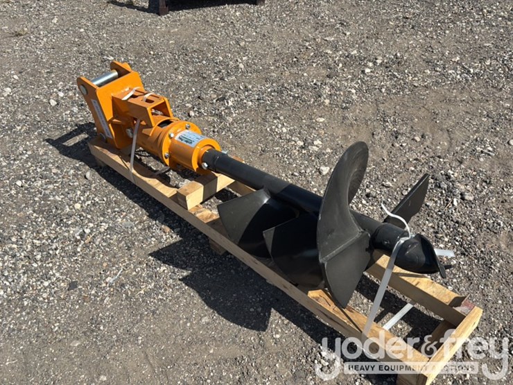 caterpillar-303-image-4