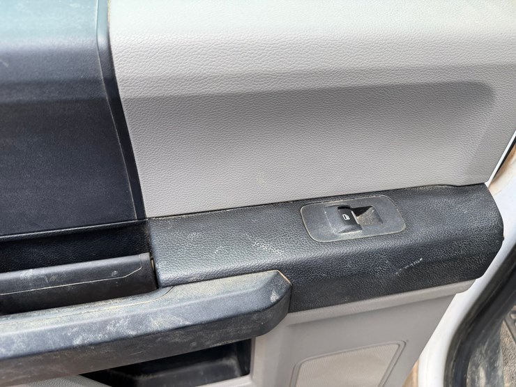 2017-ford-f350-image-85