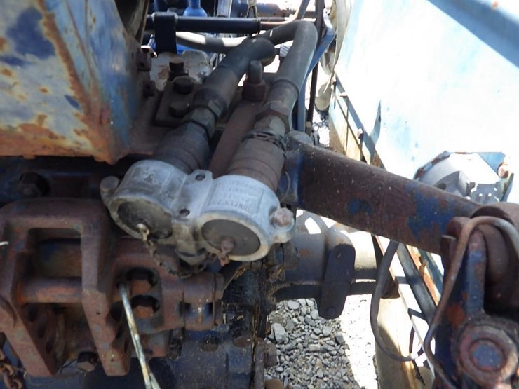 vtb-u-445-tractor-image-14