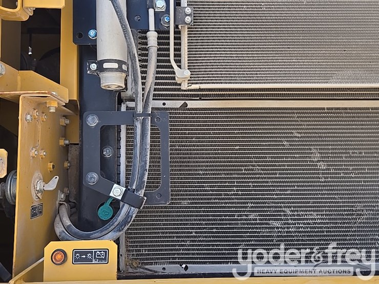 caterpillar-336-image-35