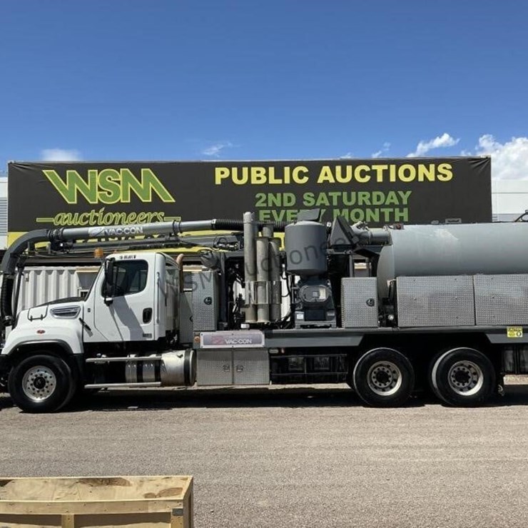 2019 FREIGHTLINER 114SD