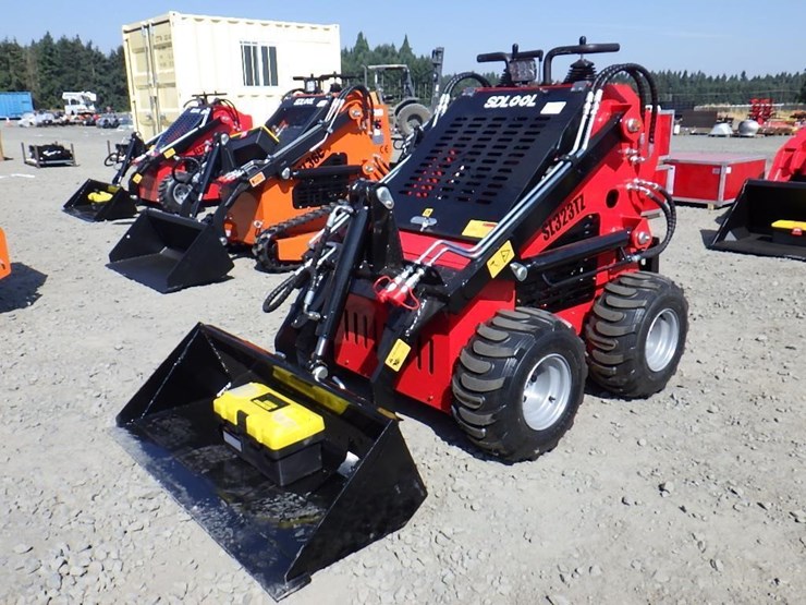 2026-sdlool-323tz-skid-steer-loader-image-1