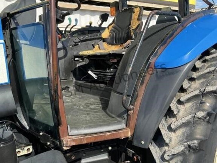 new-holland-ls125a-ag-tractor-image-15