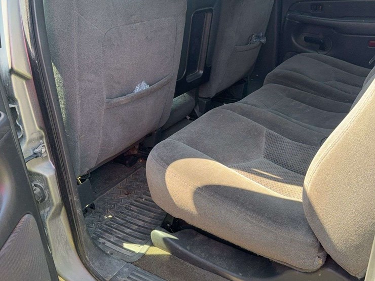 2007-chevrolet-2500hd-image-12