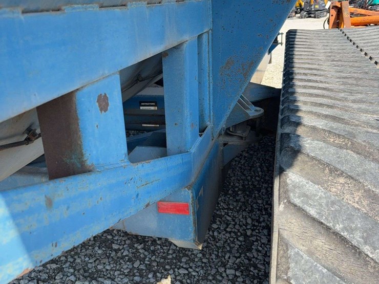 kinze-1040-image-16