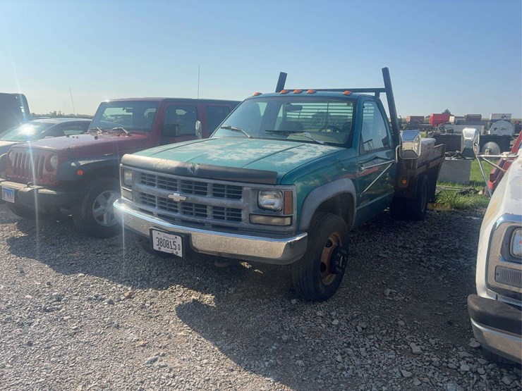 1994-chevrolet-3500-image-1