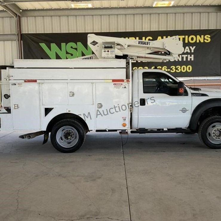 2015 FORD F550