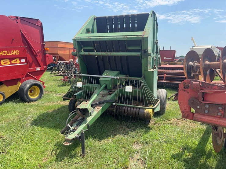john-deere-510-image-1