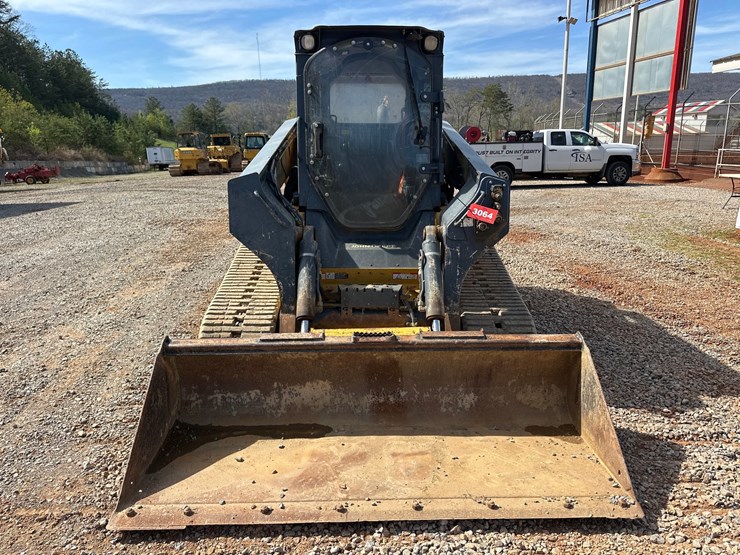 2011-deere-333g-image-8