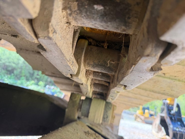 2004-caterpillar-321c-image-77