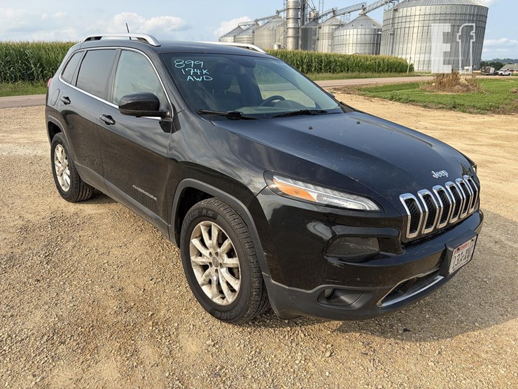 2015-jeep-cherokee-limited-image-4