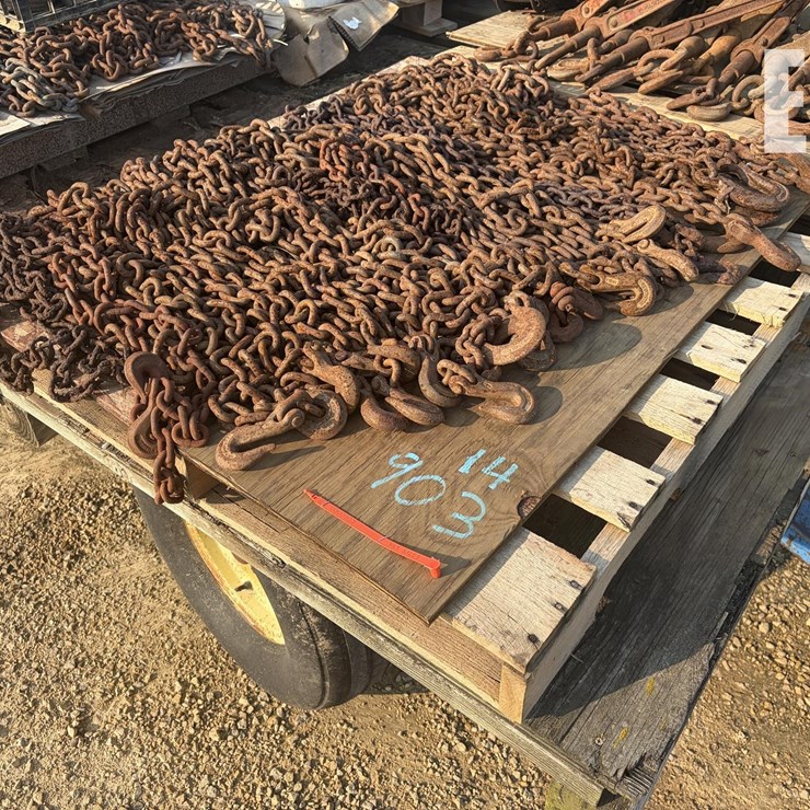 EQUIPMENT CHAINS