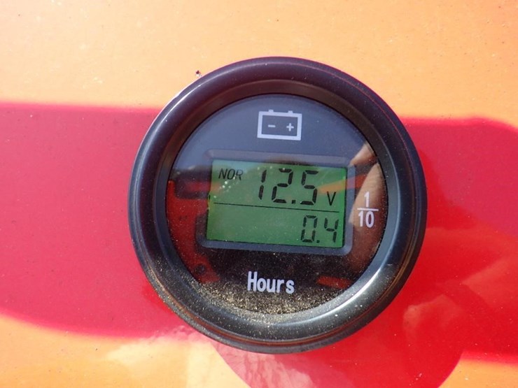 2026-sdlool-323tz-skid-steer-loader-image-12
