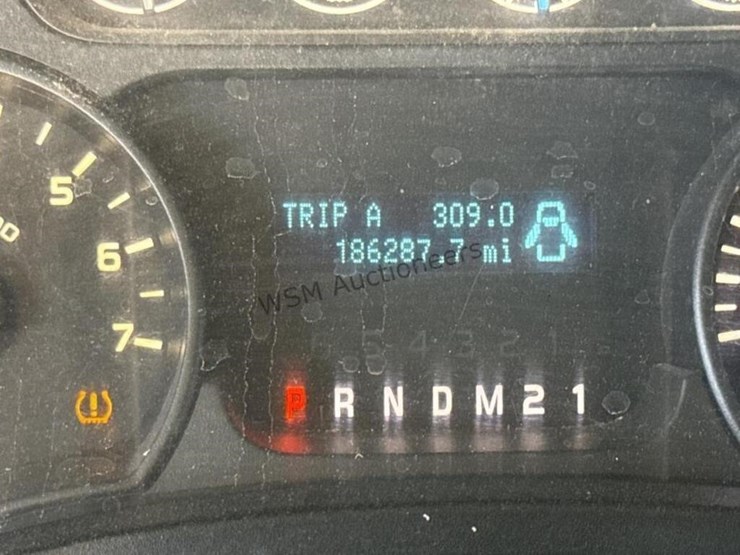 2011-ford-f150-image-19