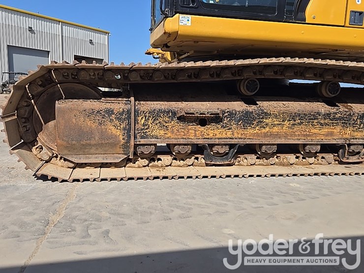 2019-caterpillar-336-image-10